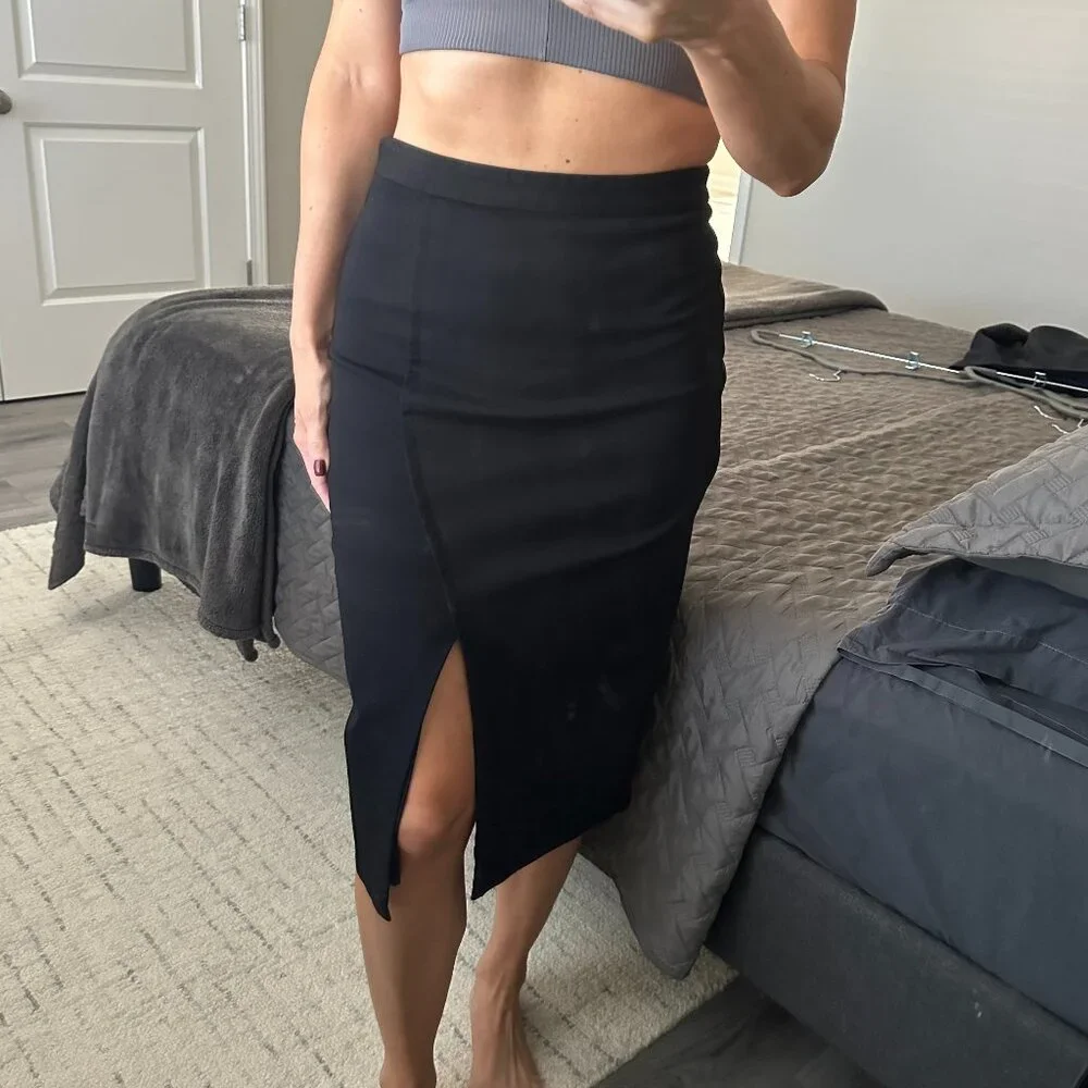 Halogen Black Pencil Skirt - Size 2
